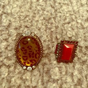 2 really cool stretch rings